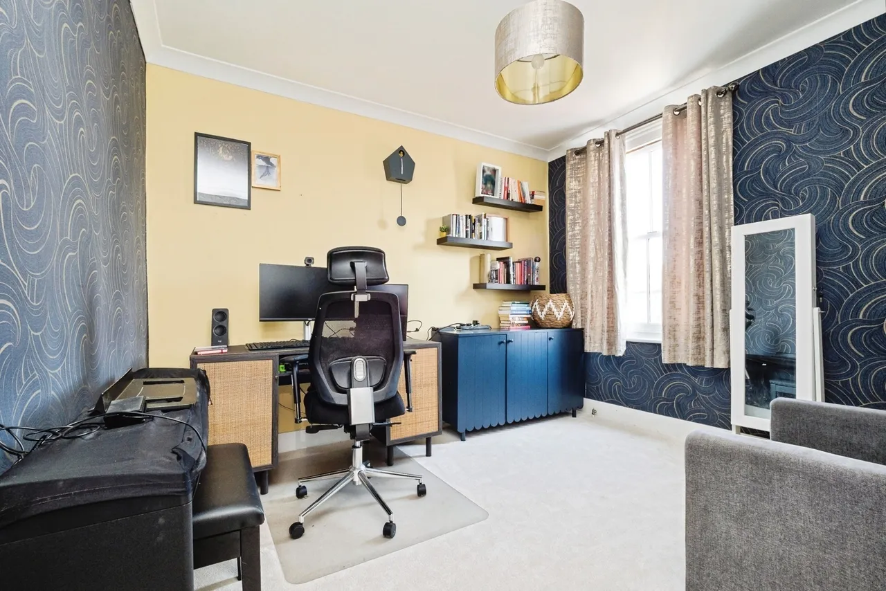Patrick Road, Plaistow, London, E13, photo 10