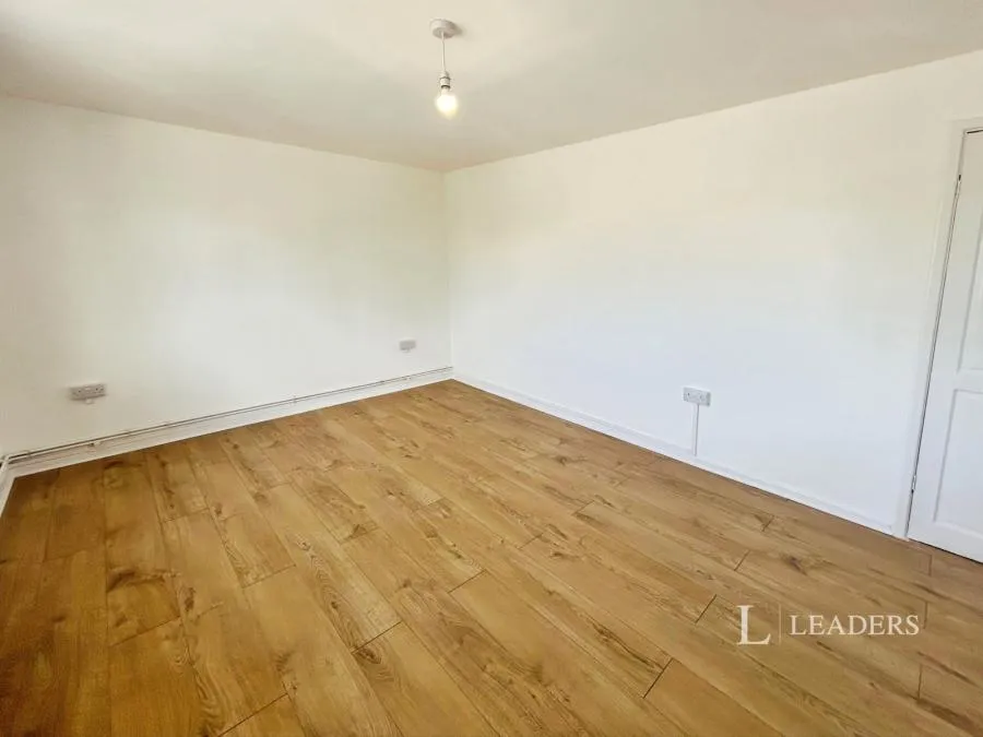 Hill Close, Peterborough, PE1, photo 7