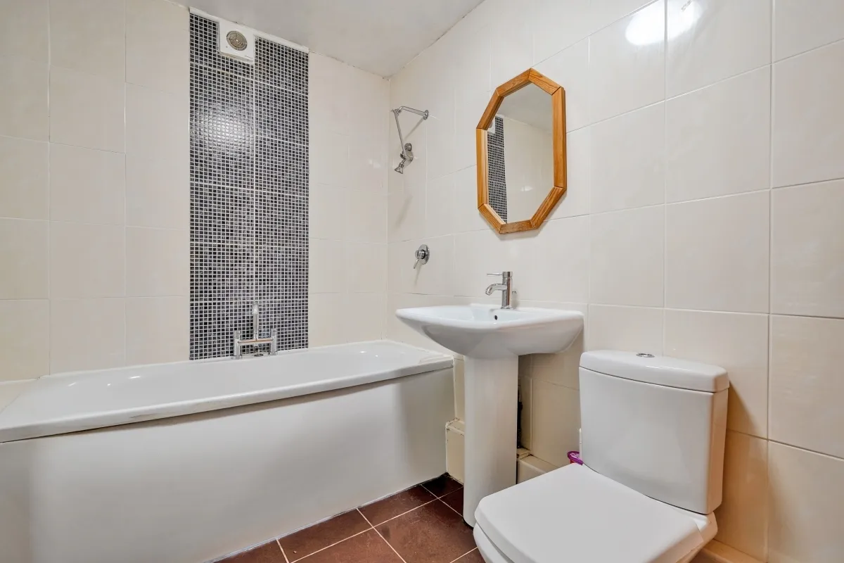 Farningham Road, Caterham, CR3, photo 7