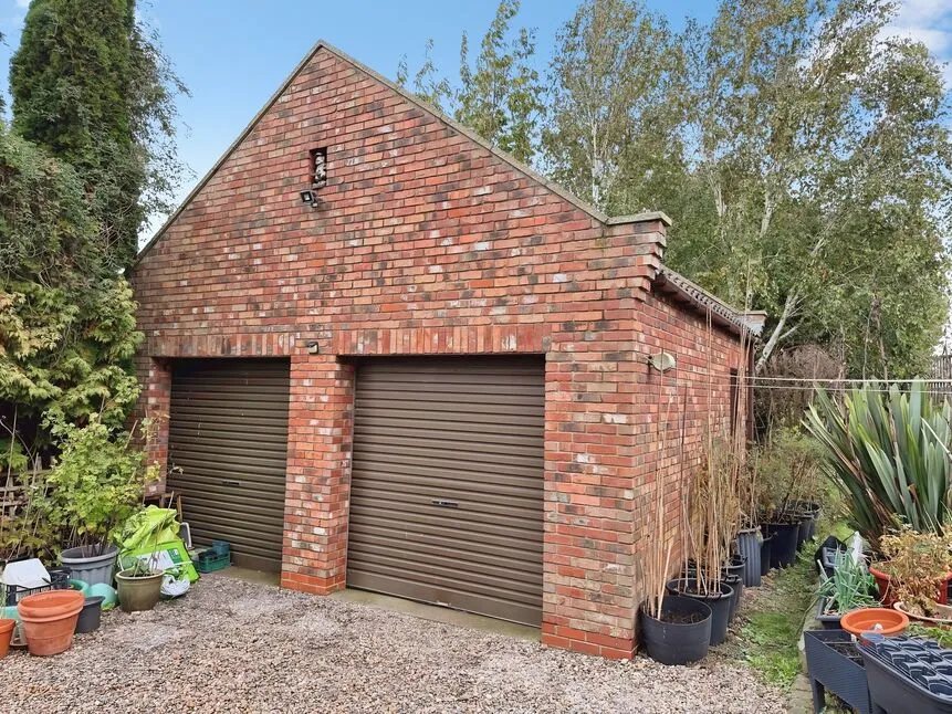 Ferry Close, Hook, DN14, photo 21