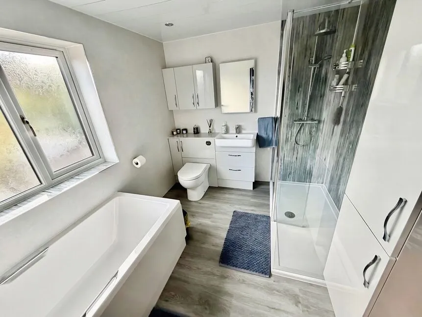 Ferry Close, Hook, DN14, photo 10
