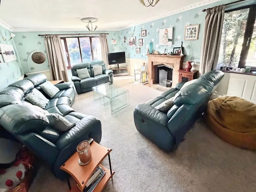 Ferry Close, Hook, DN14, photo 6