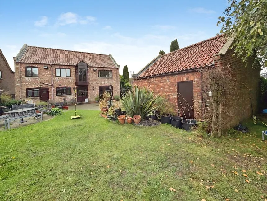 Ferry Close, Hook, DN14, photo 26