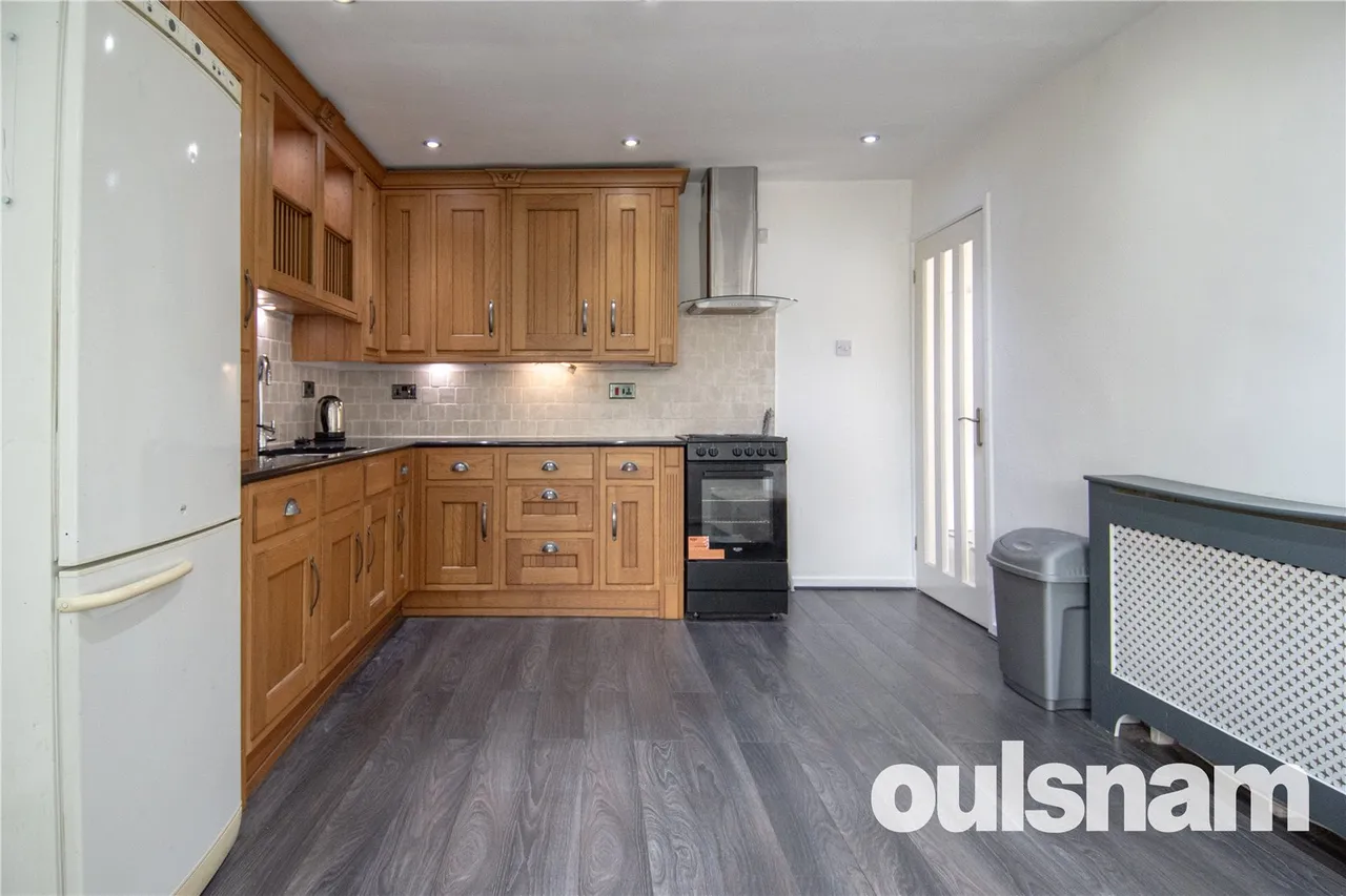 West Heath Road, Northfield, Birmingham, West Midlands, B31 3TU, photo 2