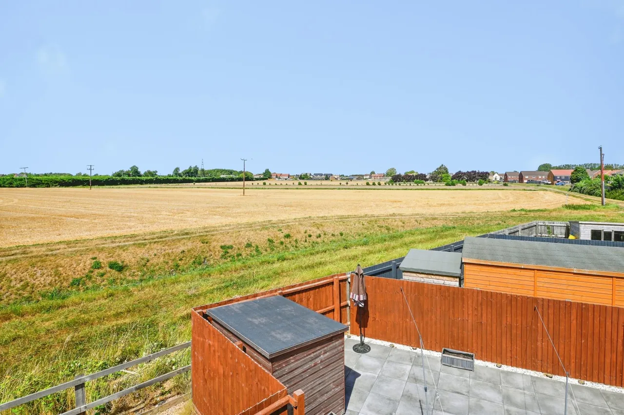 Thomas Aveling Close, Elm, PE14, photo 14