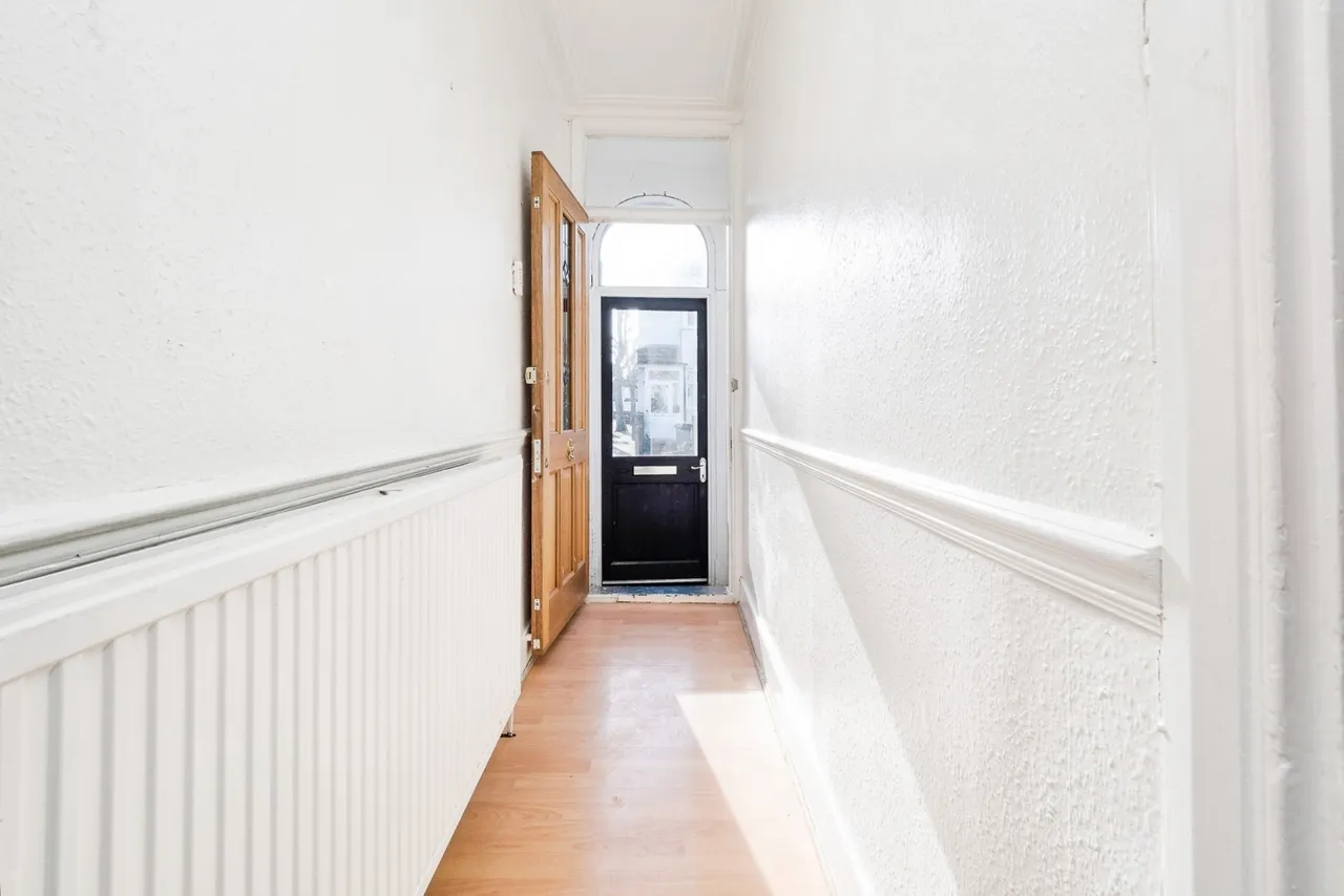 Clacton Road, East Ham, London, E6, photo 16