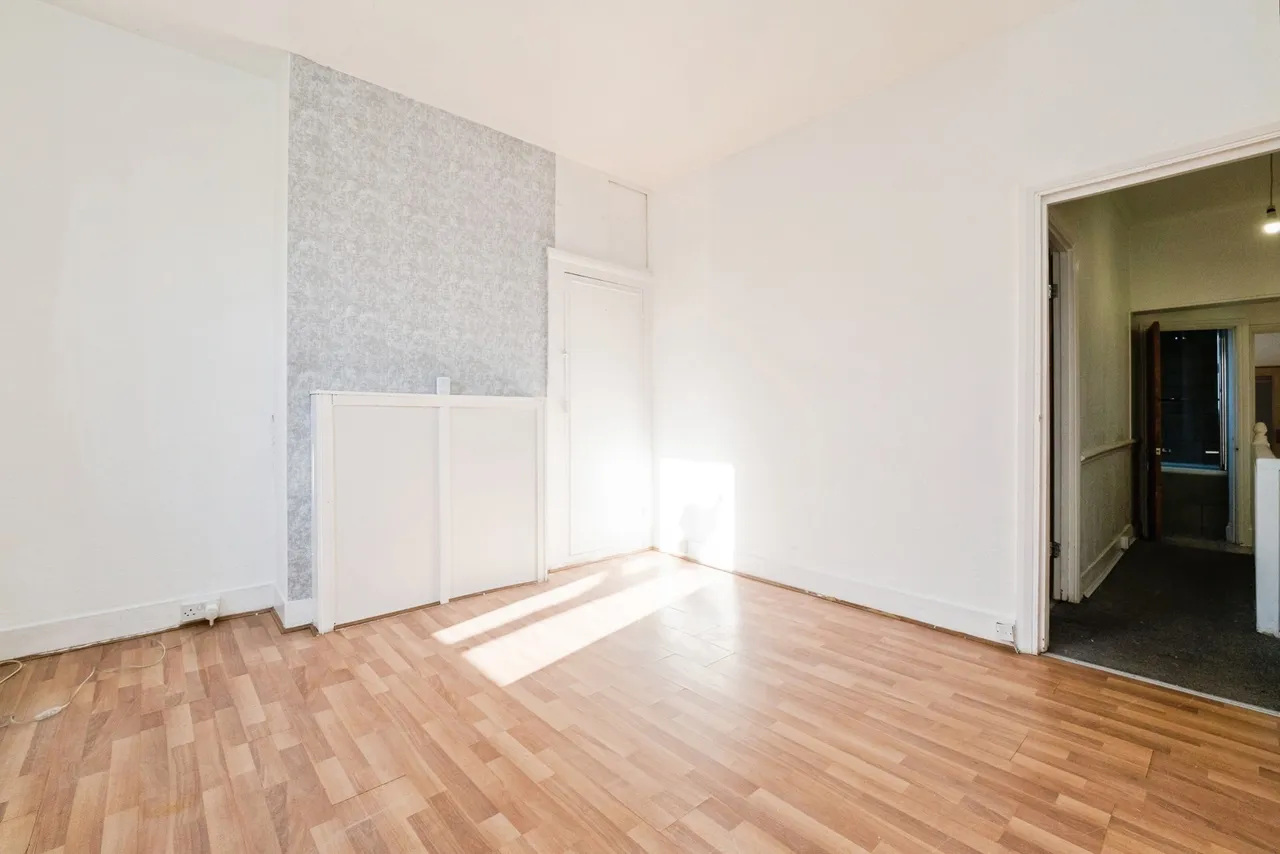 Clacton Road, East Ham, London, E6, photo 11