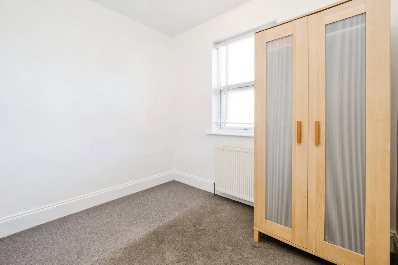 Clacton Road, East Ham, London, E6, photo 13