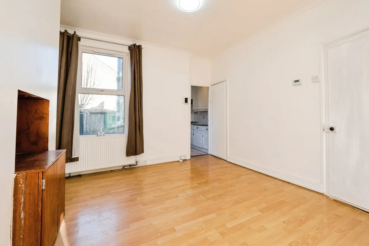 Clacton Road, East Ham, London, E6, photo 15