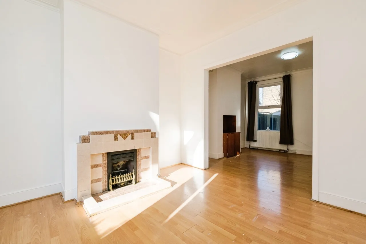 Clacton Road, East Ham, London, E6, photo 8
