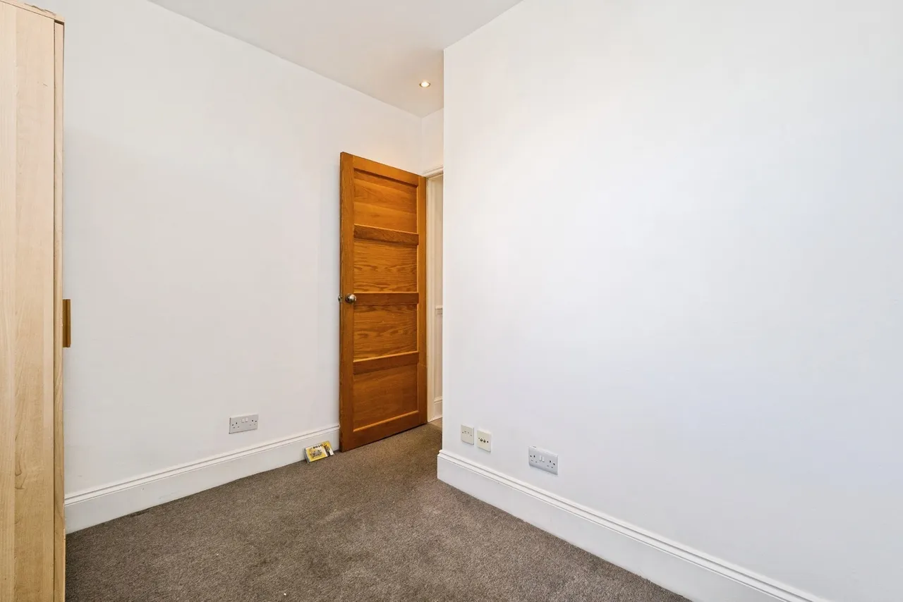 Clacton Road, East Ham, London, E6, photo 14