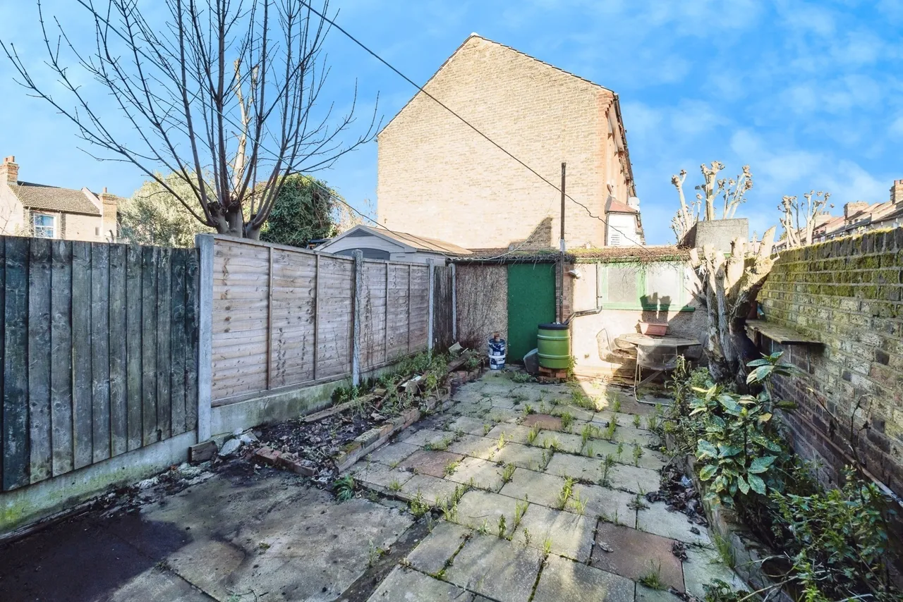Clacton Road, East Ham, London, E6, photo 19