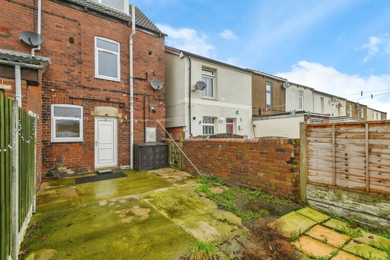 Common Ing Lane, Ryhill, Wakefield, photo 7