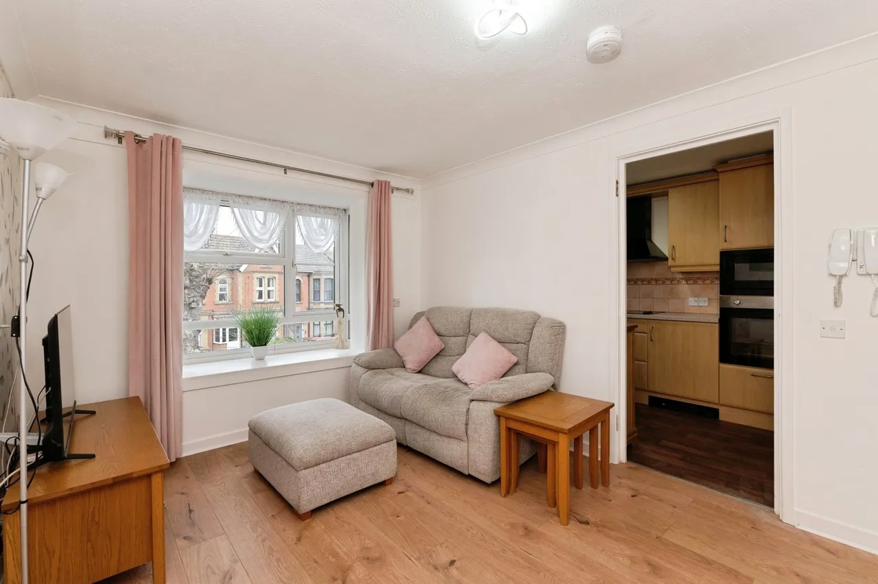 Palmers Drive, Grays, Essex, RM17, photo 6