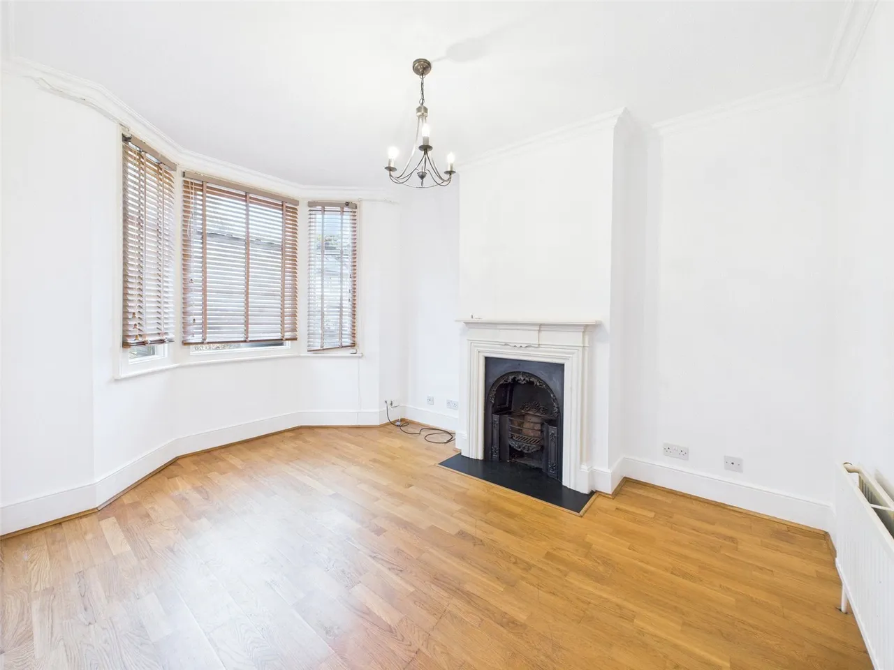 Fairfax Road, Teddington, TW11, photo 2