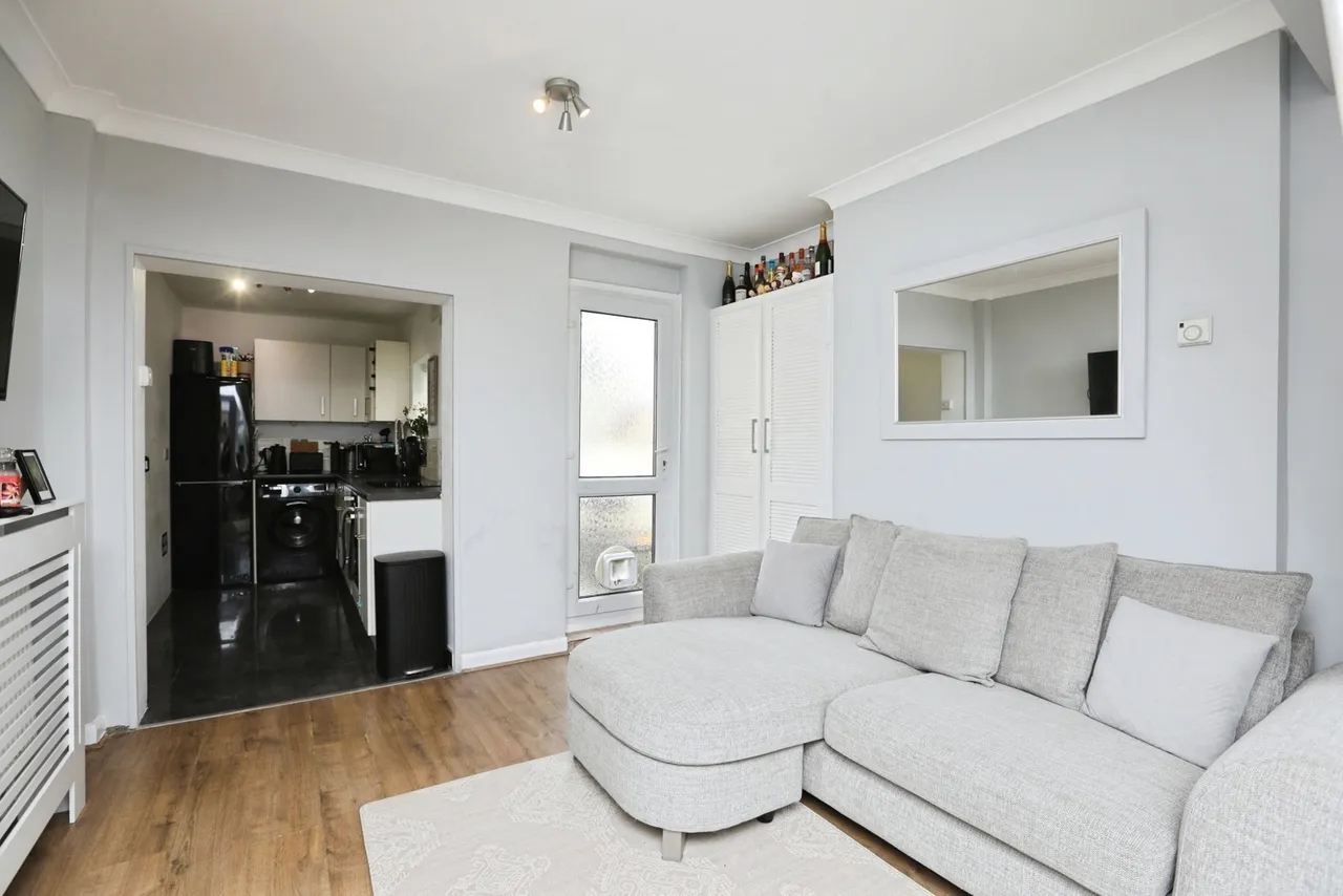 Epps Road, Sittingbourne, Kent, ME10, photo 2