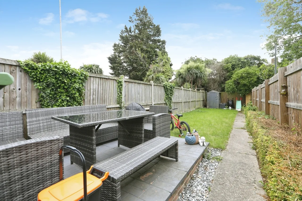 Epps Road, Sittingbourne, Kent, ME10, photo 8