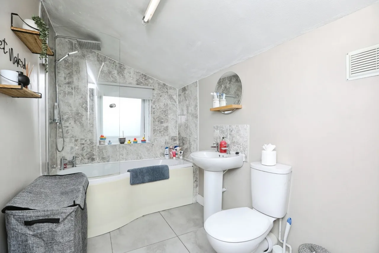 Epps Road, Sittingbourne, Kent, ME10, photo 9