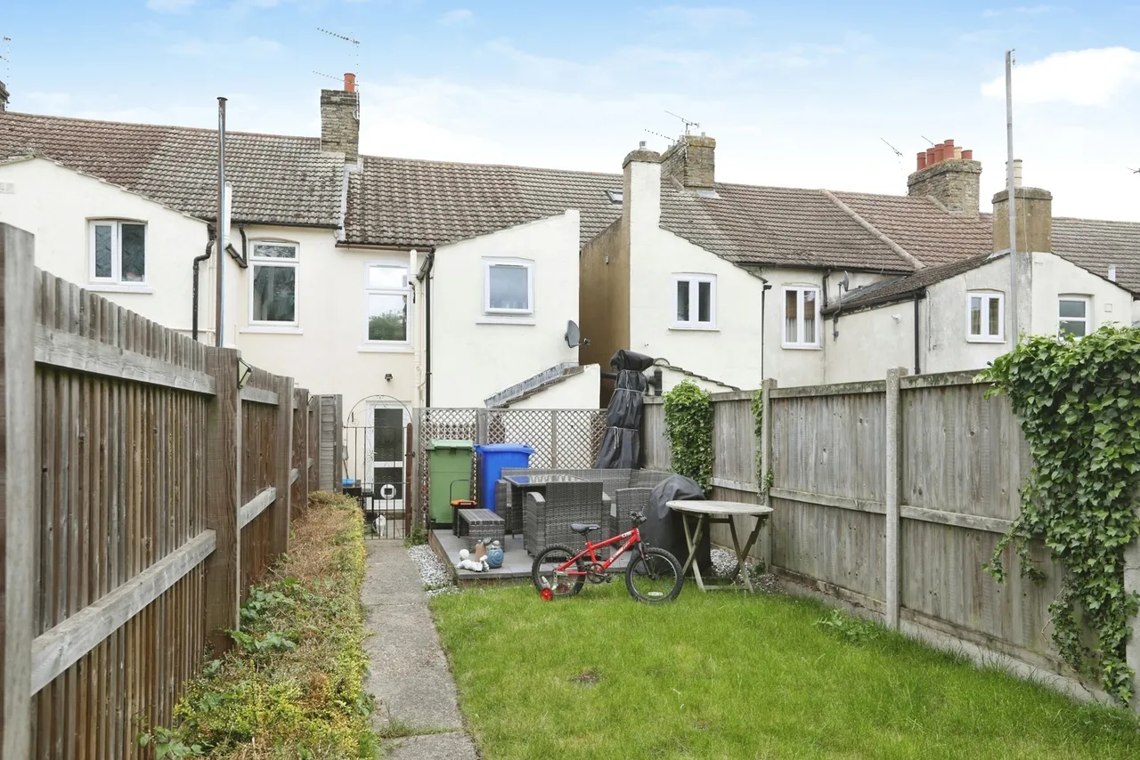 Epps Road, Sittingbourne, Kent, ME10, photo 10