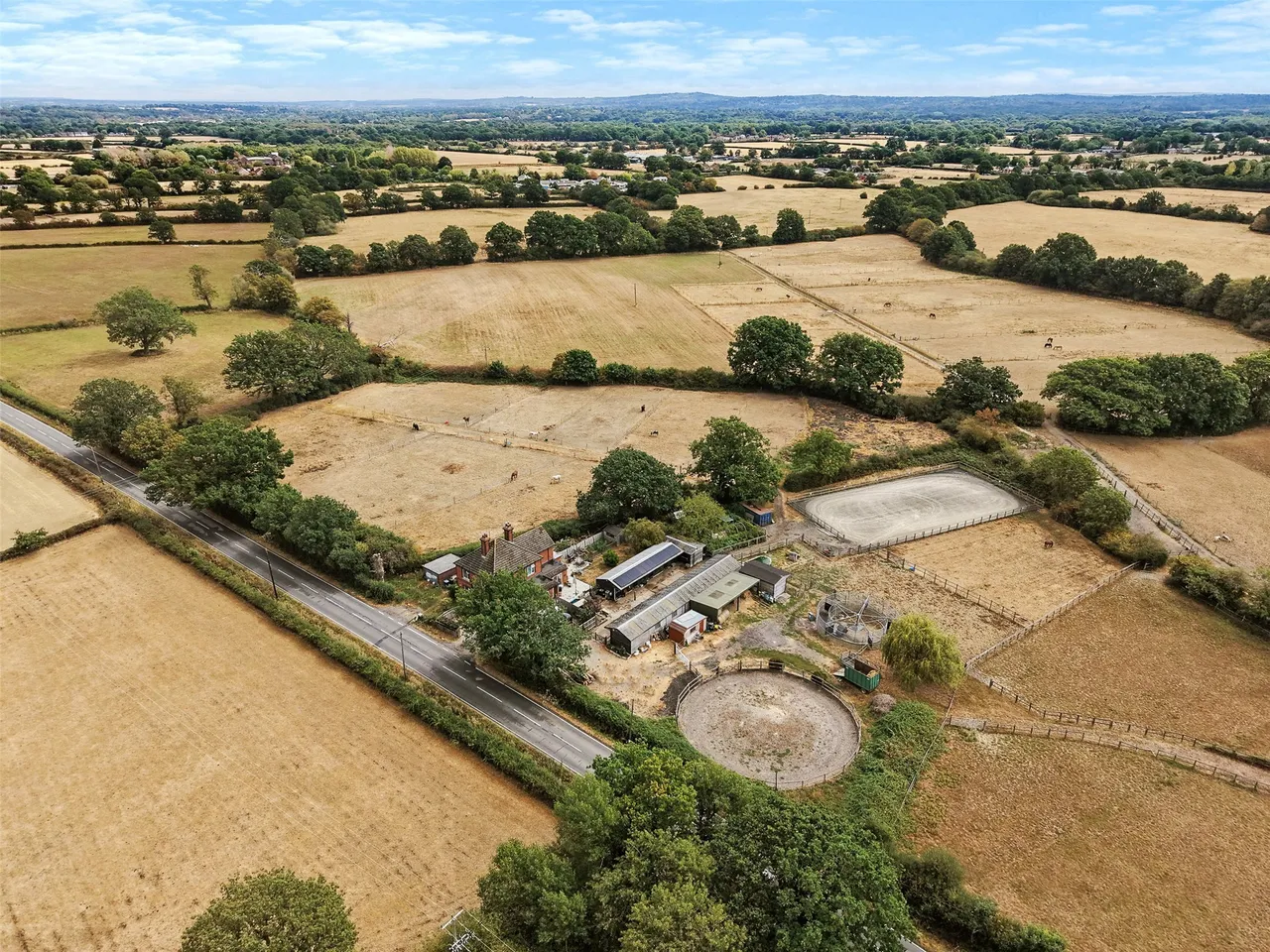 3 bed property for sale, Whitewood Lane, South Godstone, RH9