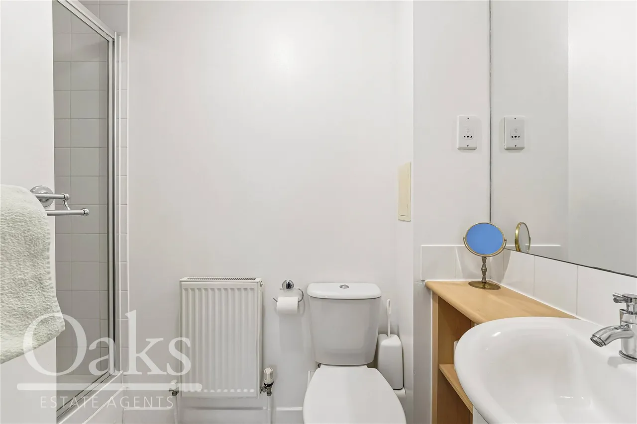 Cranesbill Close, Streatham Vale, SW16, photo 11