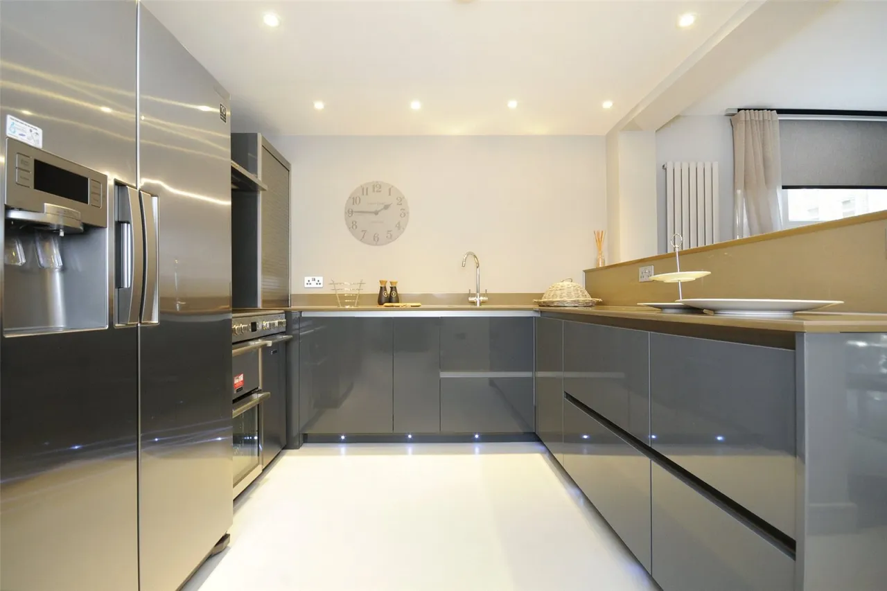 Boydell Court, St Johns Wood Court, photo 6