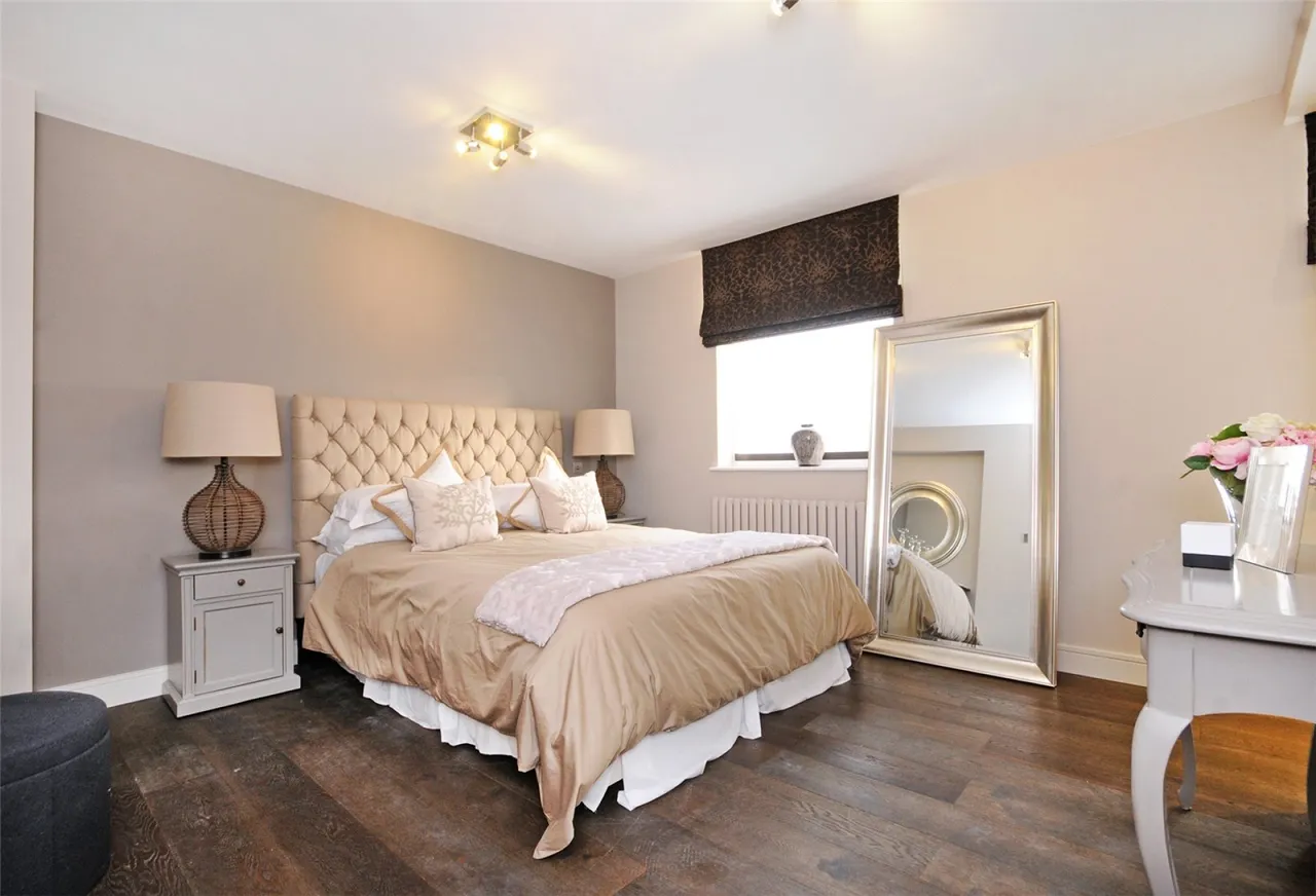 Boydell Court, St Johns Wood Court, photo 2