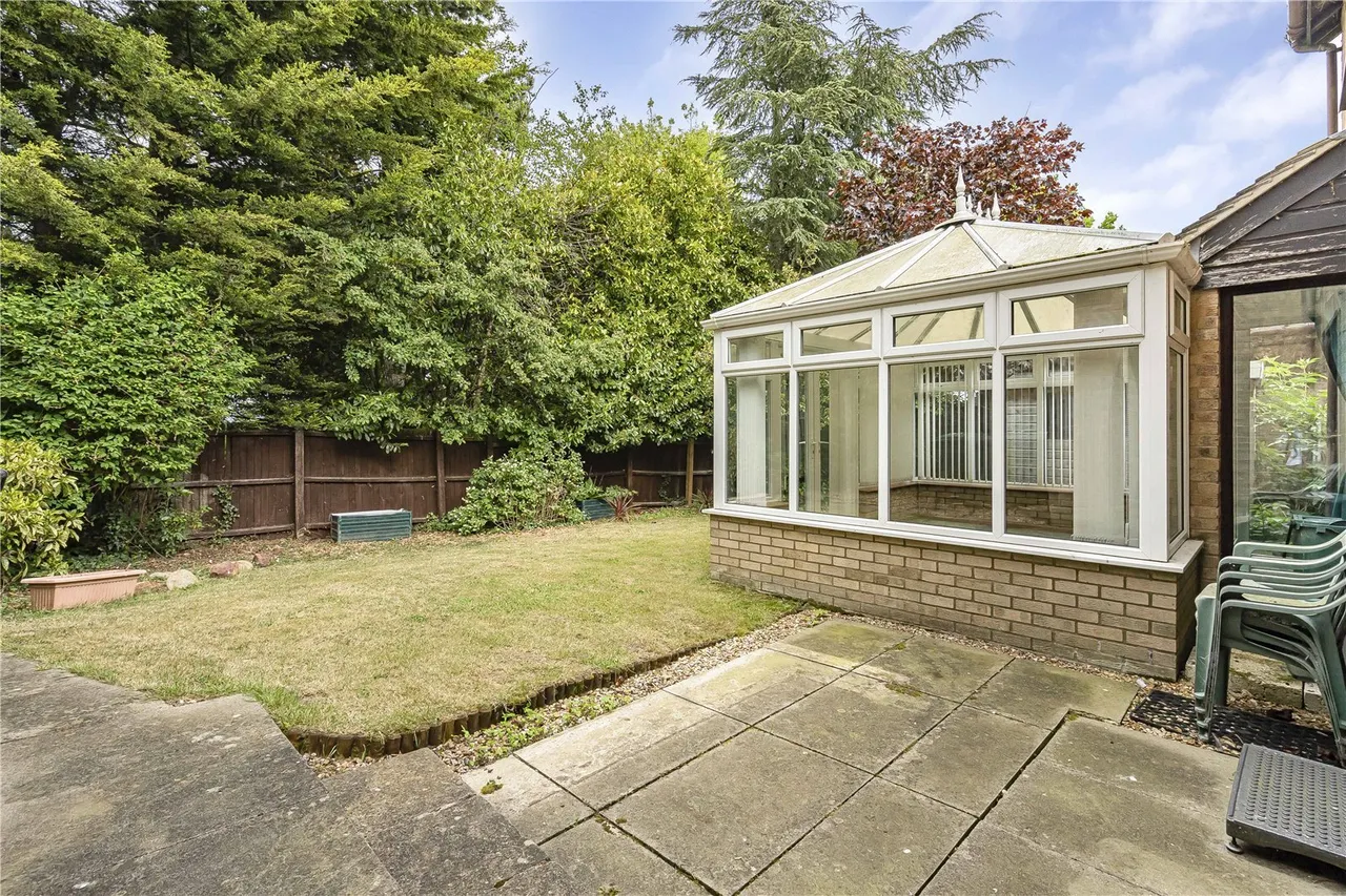 Wentworth Drive, Oundle, PE8, photo 10