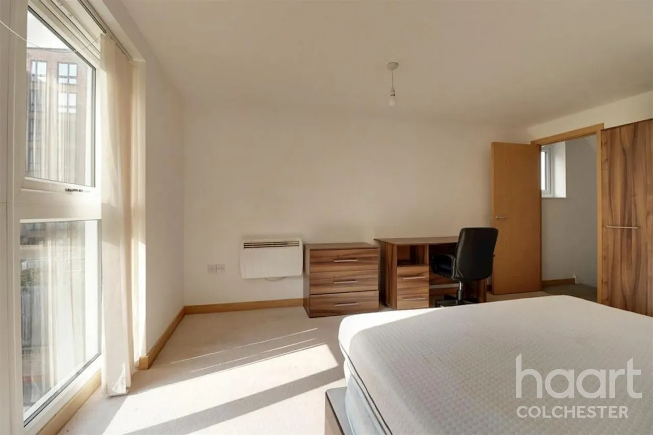 The Hythe, CO2, photo 12