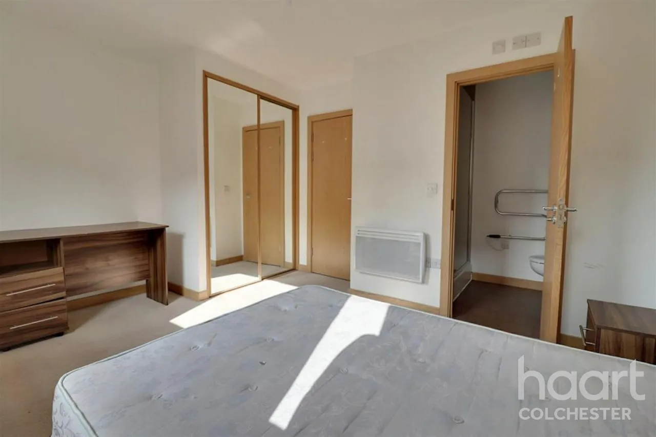 The Hythe, CO2, photo 16