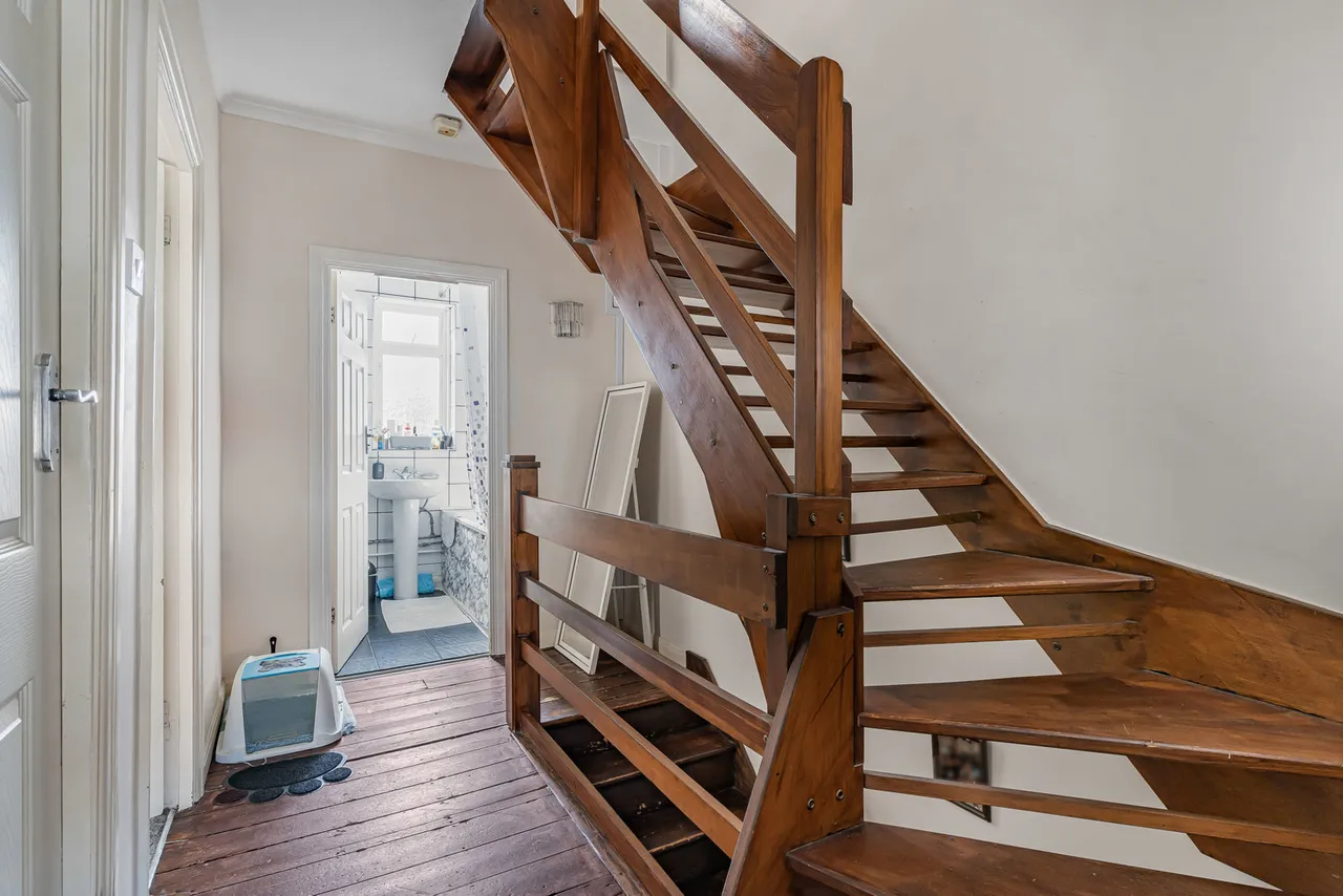 Fieldend Road, London, SW16, photo 15