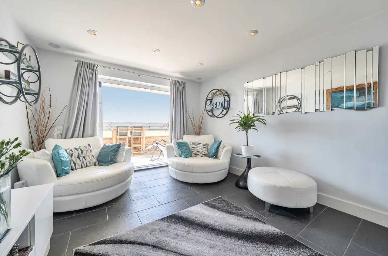 Seafields, Bracklesham Bay, PO20, photo 4