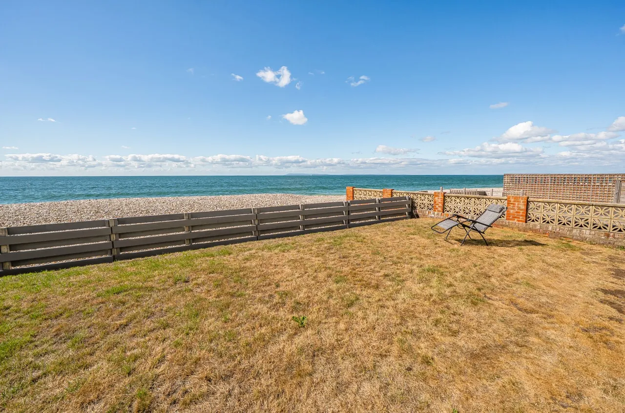 Seafields, Bracklesham Bay, PO20, photo 18