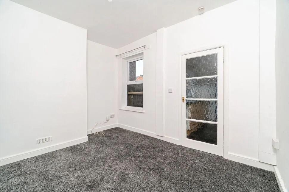 Henry Street, Grimsby, DN31, photo 15
