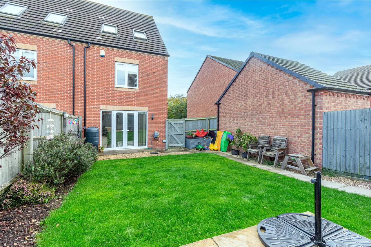 Kingstone Place, Redditch, Worcestershire, B98 7GG, photo 17