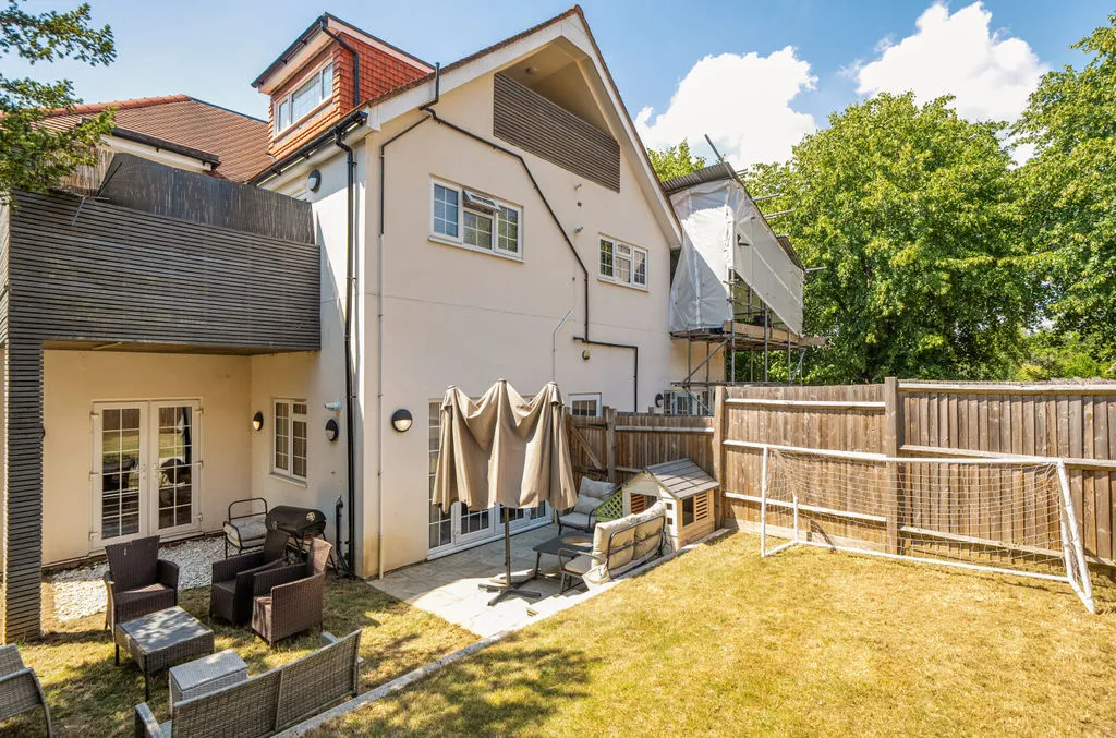 Old Lodge Lane, Purley CR8 4DL, photo 21