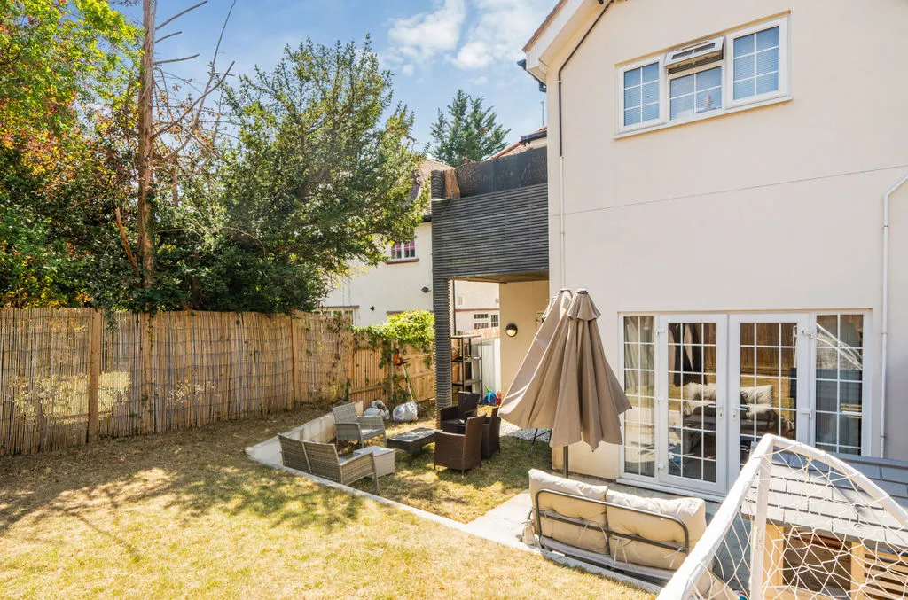 Old Lodge Lane, Purley CR8 4DL, photo 20