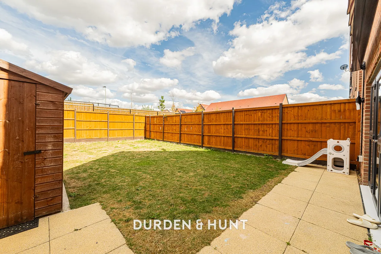 Finlay Gardens, Hornchurch, RM12, photo 23