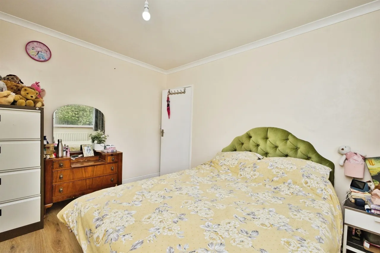 Kenmore Drive, Yeovil, BA21, photo 9