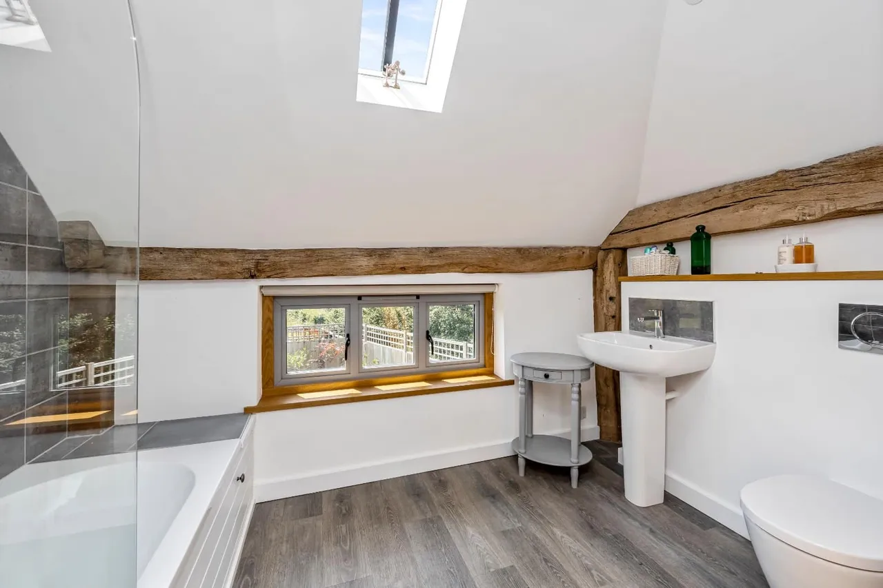 Stairbridge Lane, Bolney, RH17, photo 13