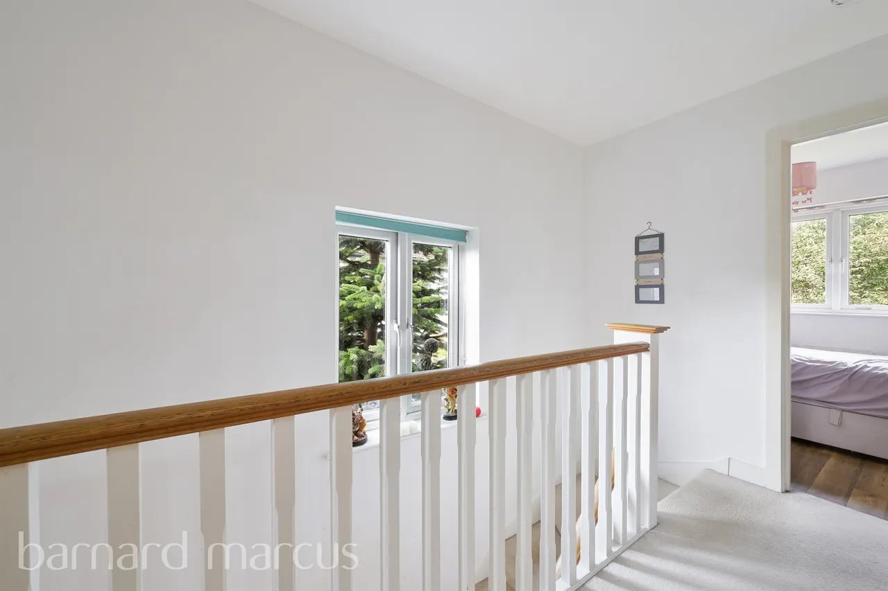 Jeremiah Court, Redhill, photo 9