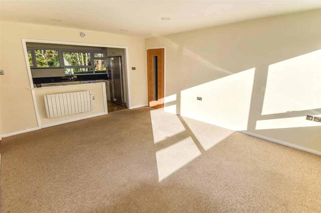 Willow Court Station Approach, Ash Vale, Guildford, Surrey, GU12 5LR, photo 17