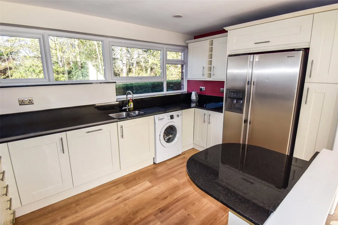 Willow Court Station Approach, Ash Vale, Guildford, Surrey, GU12 5LR, photo 12
