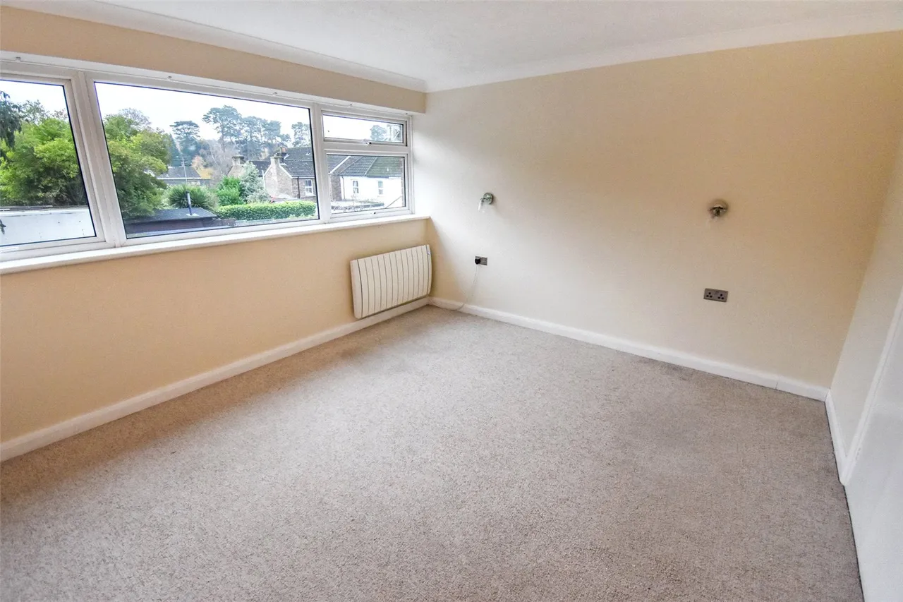 Willow Court Station Approach, Ash Vale, Guildford, Surrey, GU12 5LR, photo 13