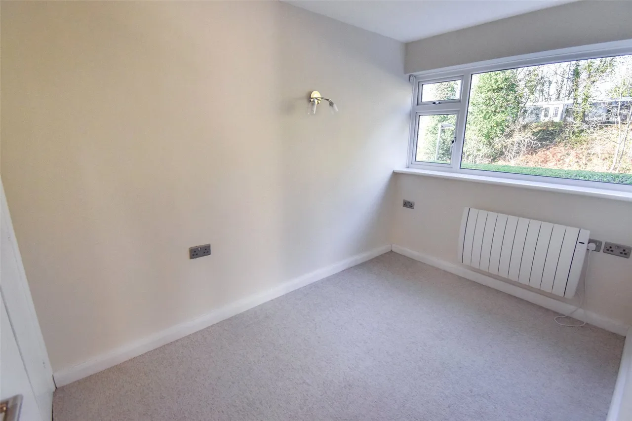 Willow Court Station Approach, Ash Vale, Guildford, Surrey, GU12 5LR, photo 15