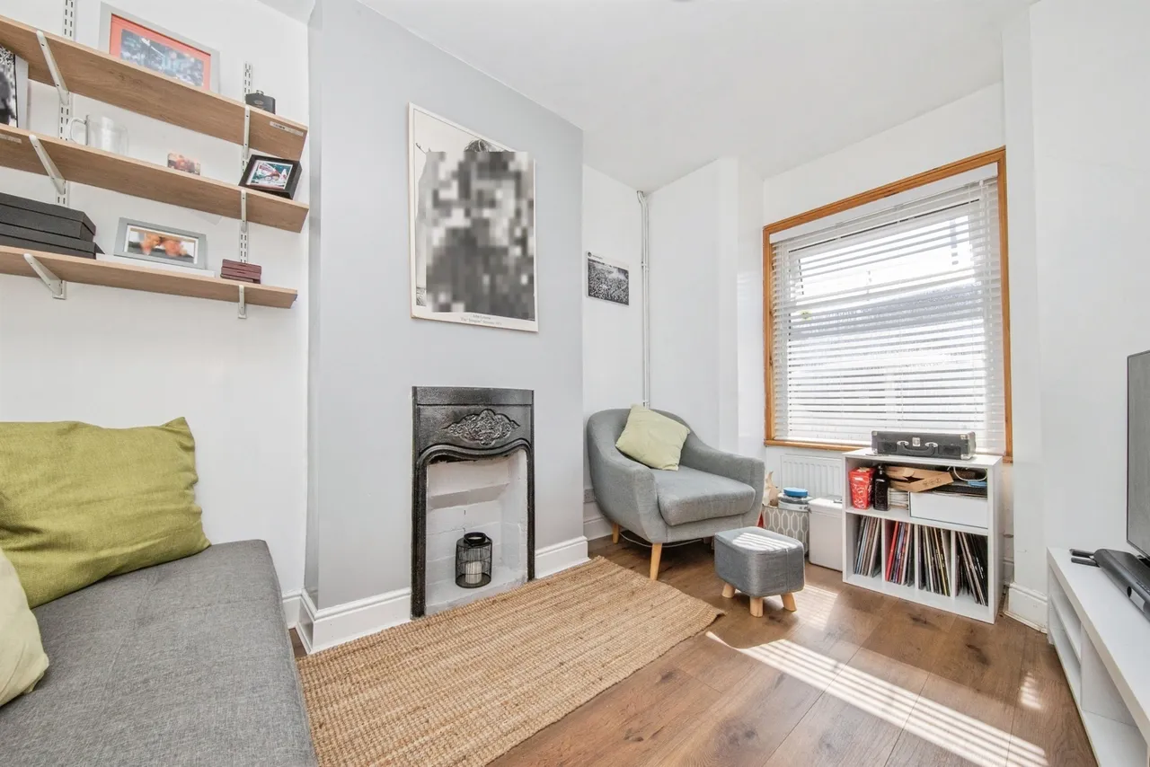St. Johns Road, Colchester, photo 11