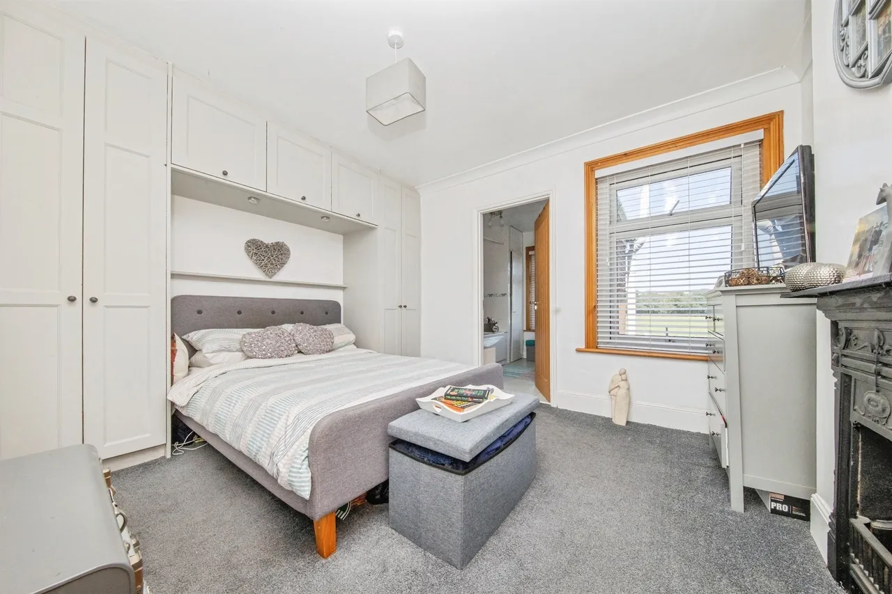 St. Johns Road, Colchester, photo 12