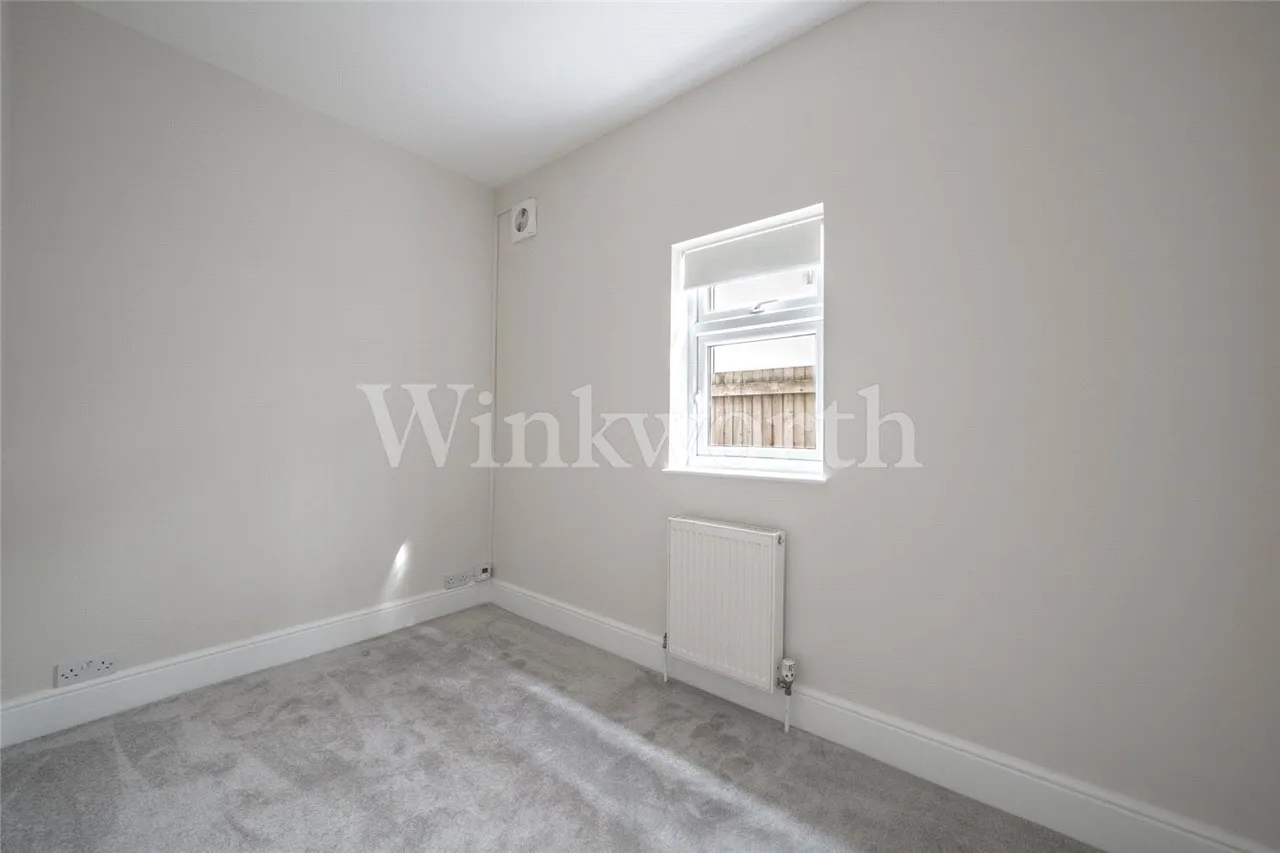 Templars Avenue, London, NW11, photo 3