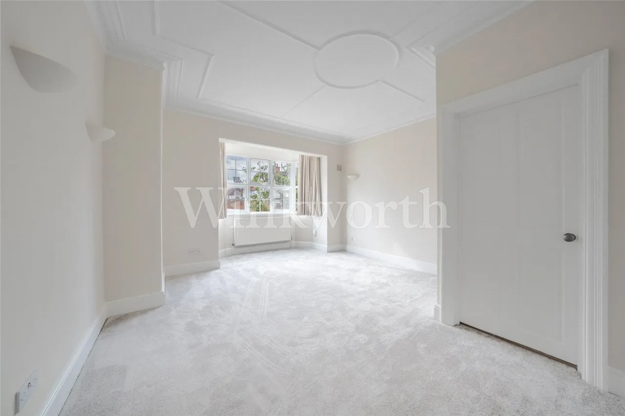 Templars Avenue, London, NW11, photo 8