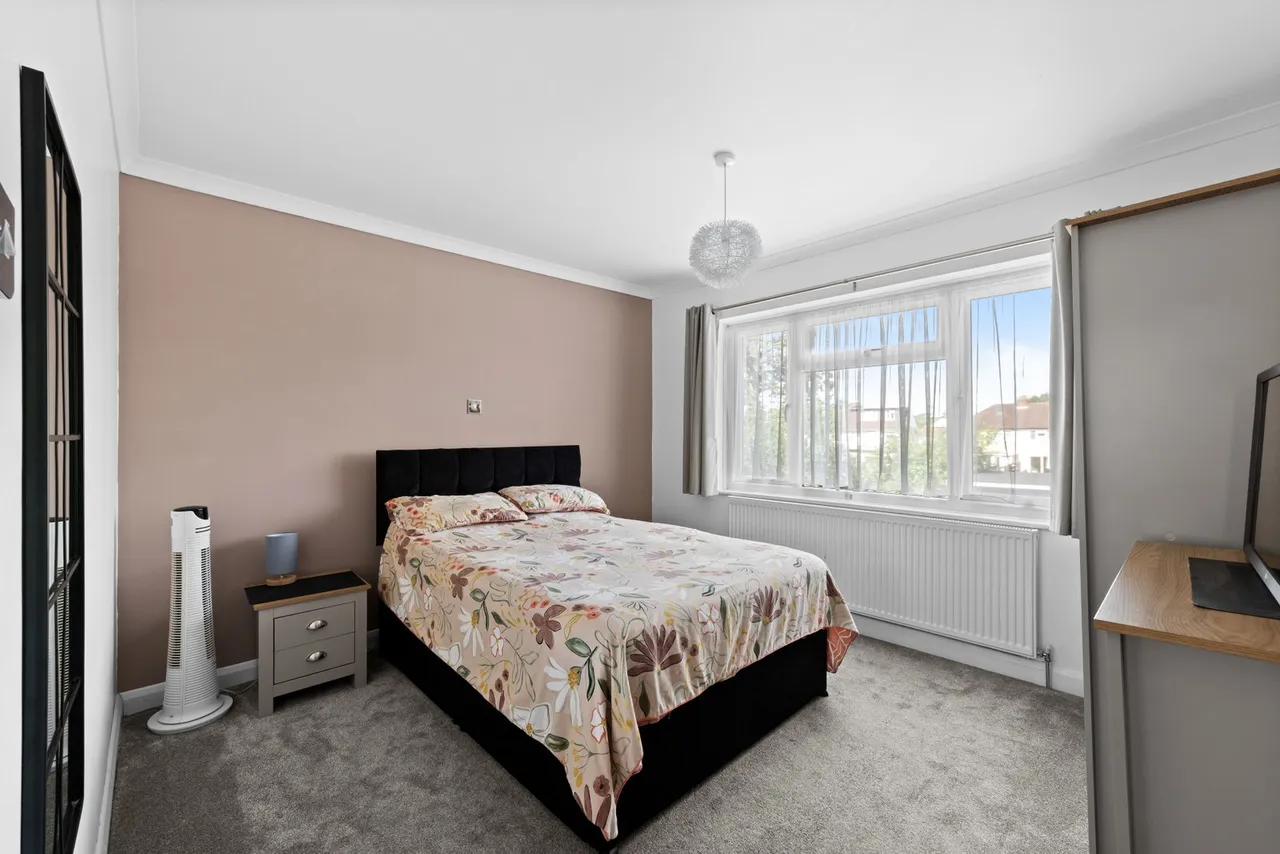 Chadacre Road, Epsom, KT17 2HJ, photo 12